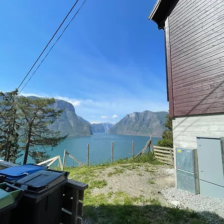 Kvam - Stegastein Appartement Aurland Buitenkant foto
